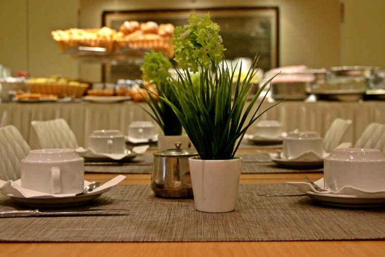 Breakfast Room