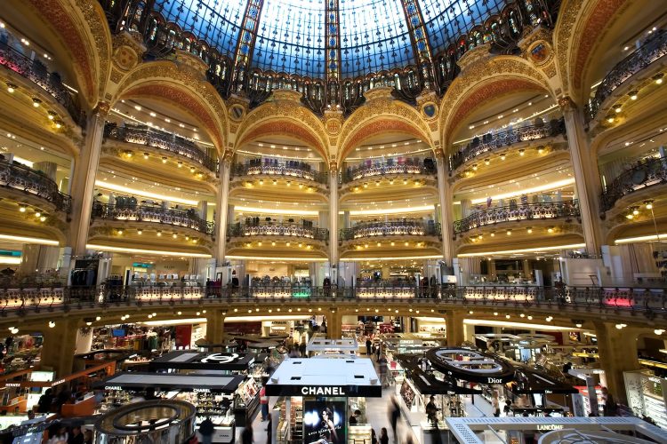 <span>Shopping</span> in Paris
