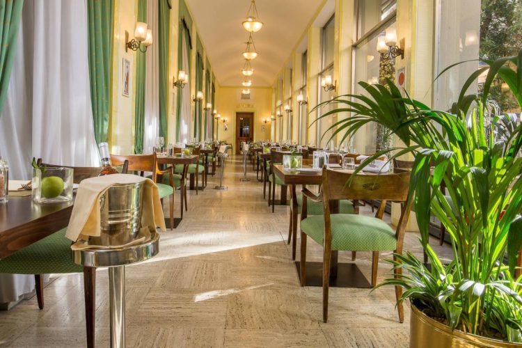 Rossini Restaurant and Green Bar