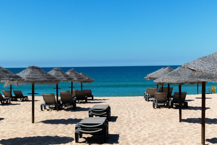 Alvor Holidays