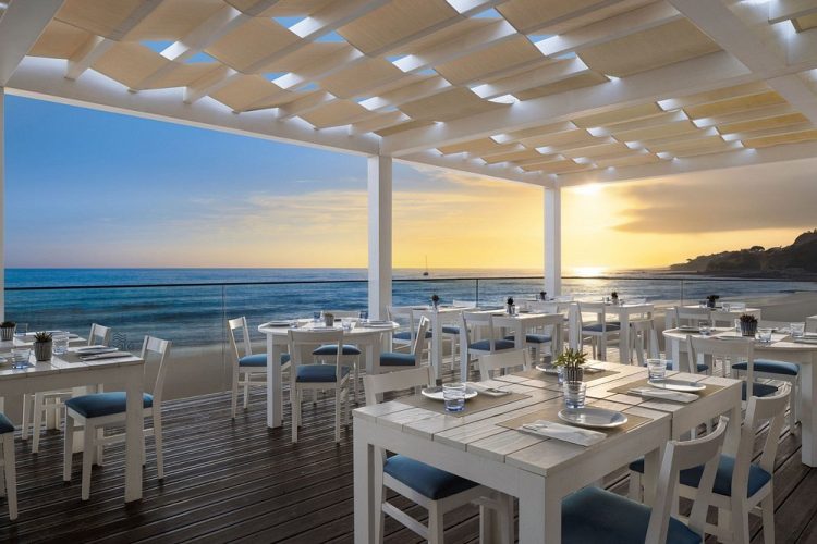 https://arrowtours.ie/hotels/pine-cliffs-resort-albufeira/