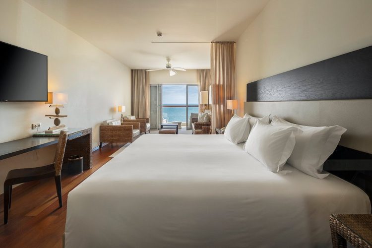 <span>Rooms</span> at Crowne Plaza Hotel Vilamoura