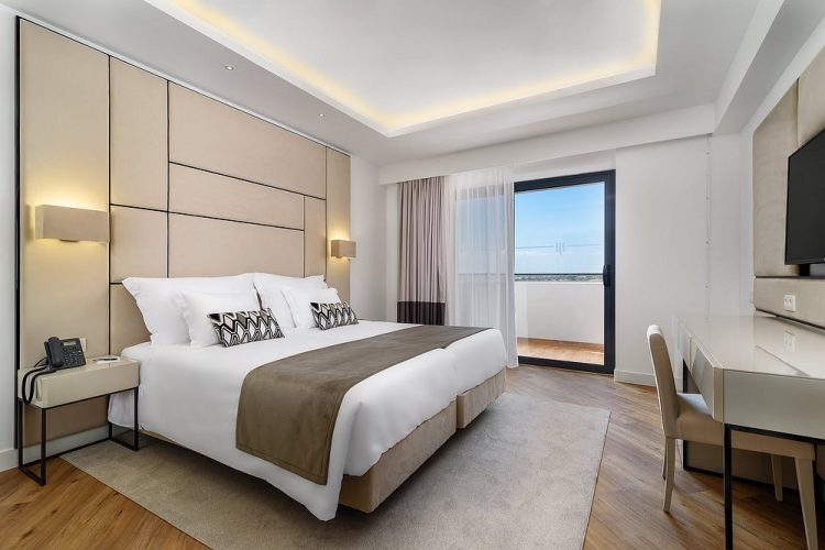 <span>Rooms</span> at Jupiter Hotel Albufeira
