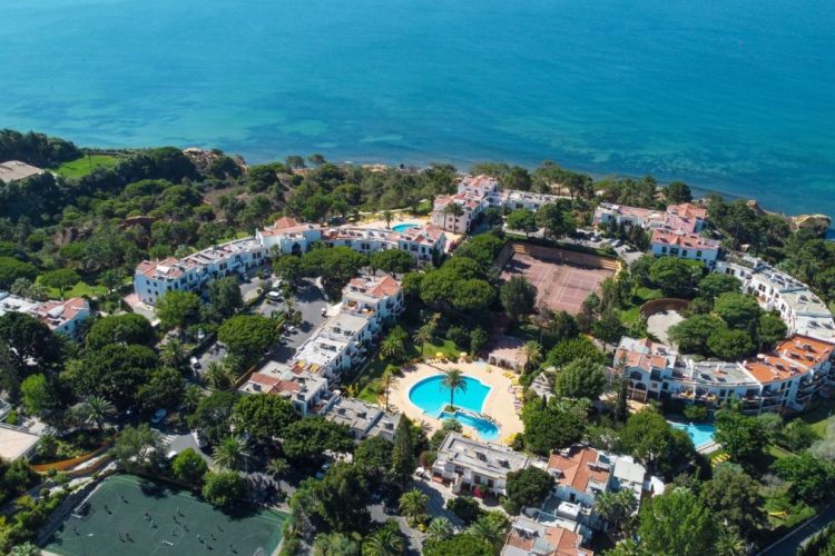 <span>Why Choose</span> Alfagar Village Albufeira?