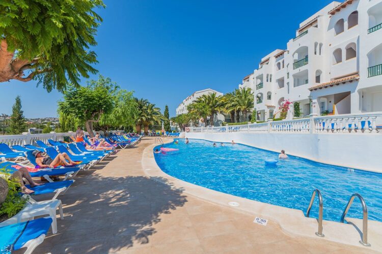 Holiday Centre 