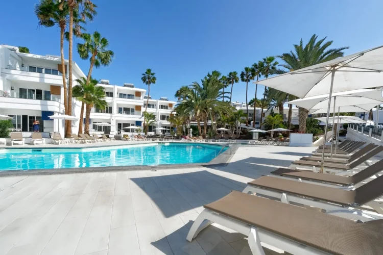 Book BLUESEA El Dorado Apartments with Arrow Tours